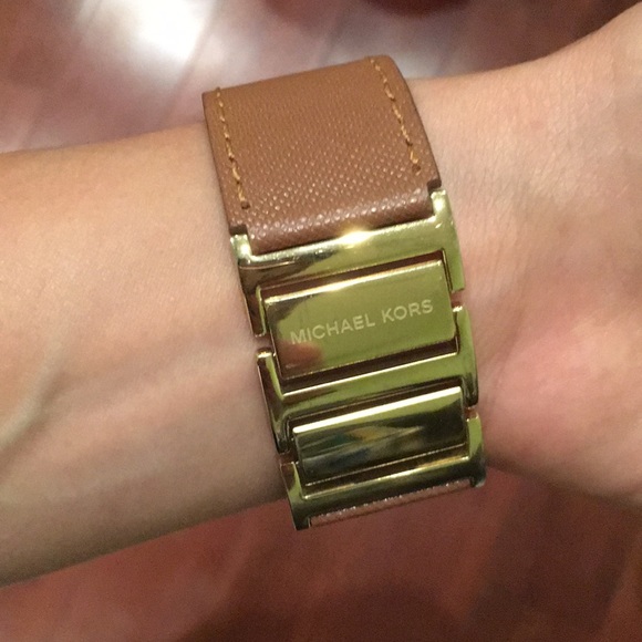 Michael Kors watch - Picture 5 of 6